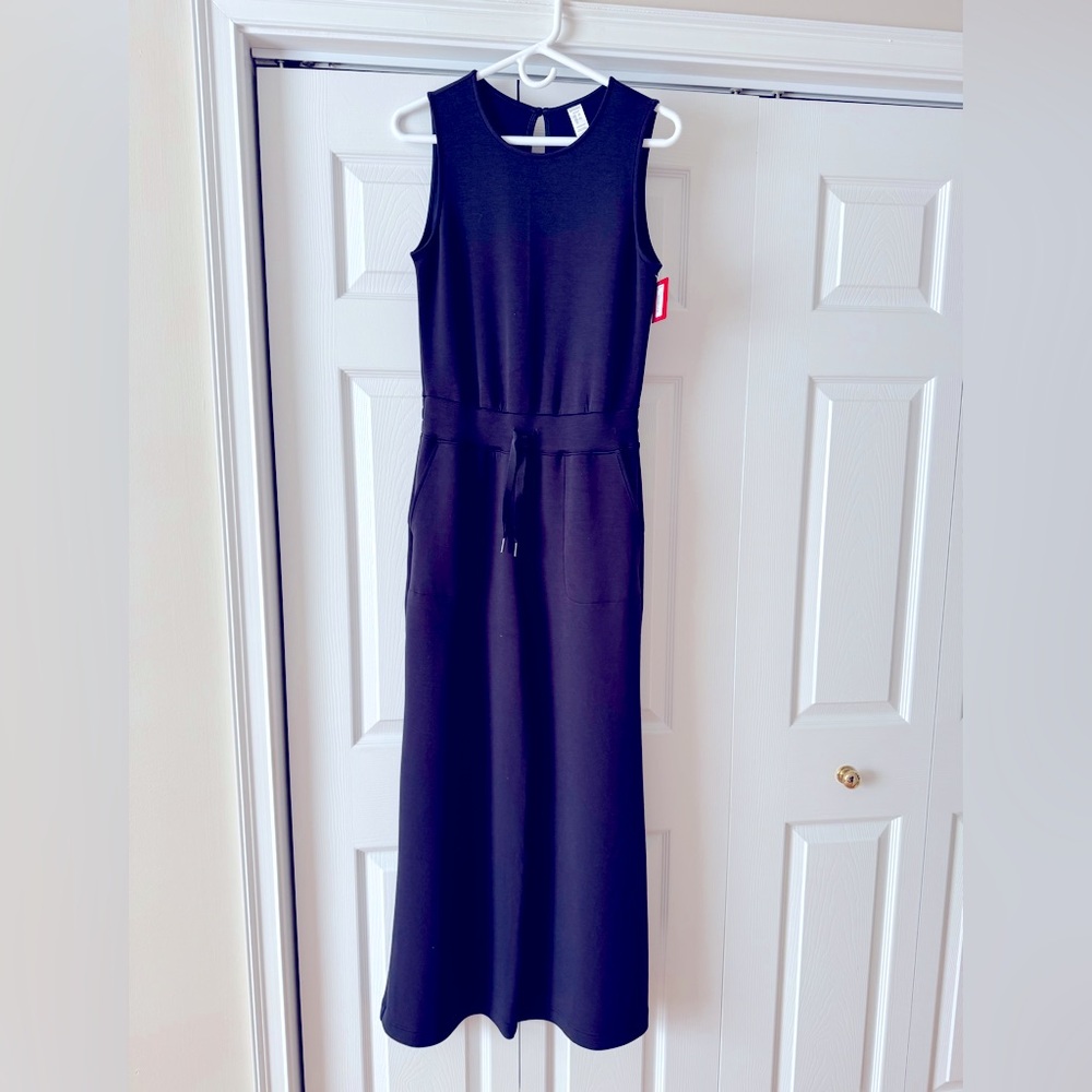 New with tags AirEssentials Sleeveless Jumpsuit SPANX Size S Small